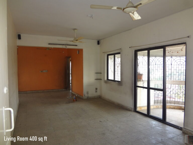 4 bhk flat for sale in Army Complex