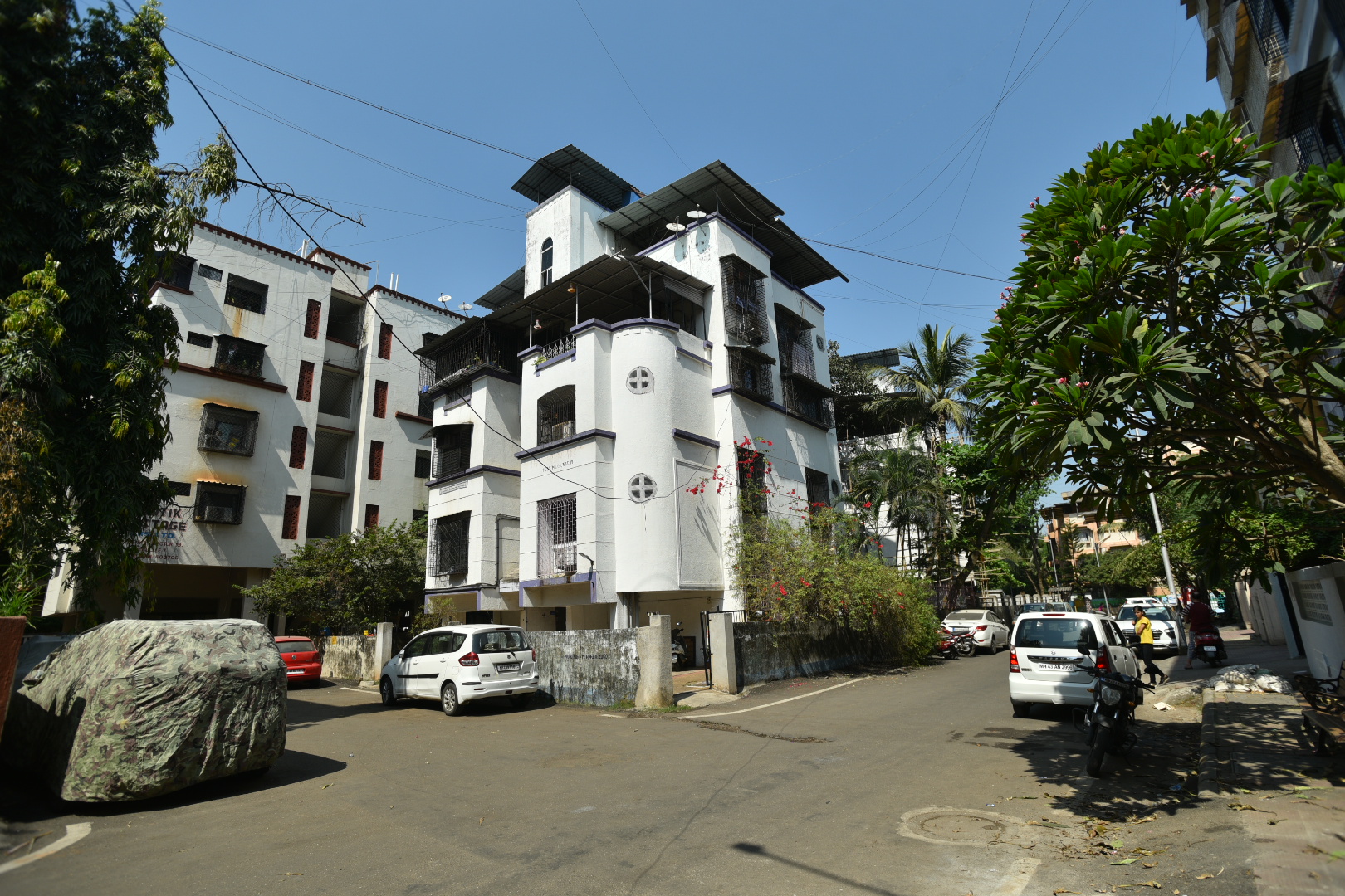 1 bhk for sale in Nerul East